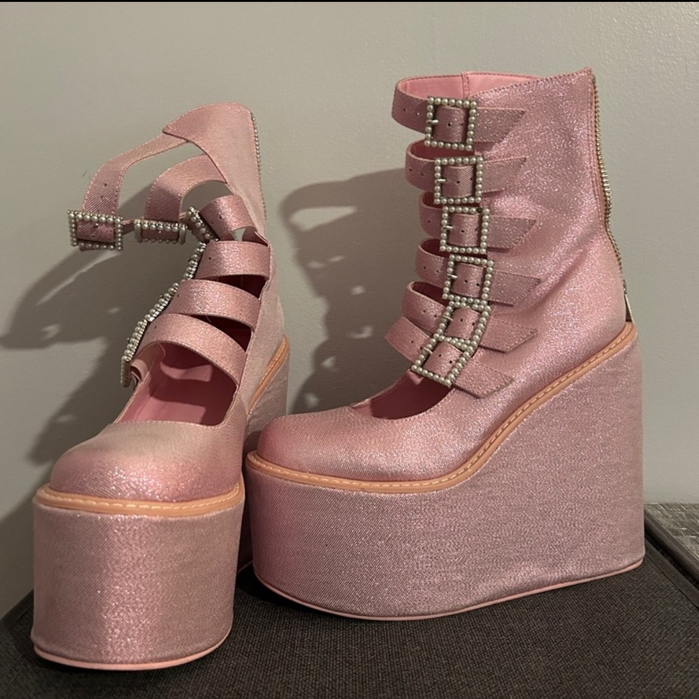Sugar Thrillz x Dolls Kill | Pink Glitter Platform Shoes